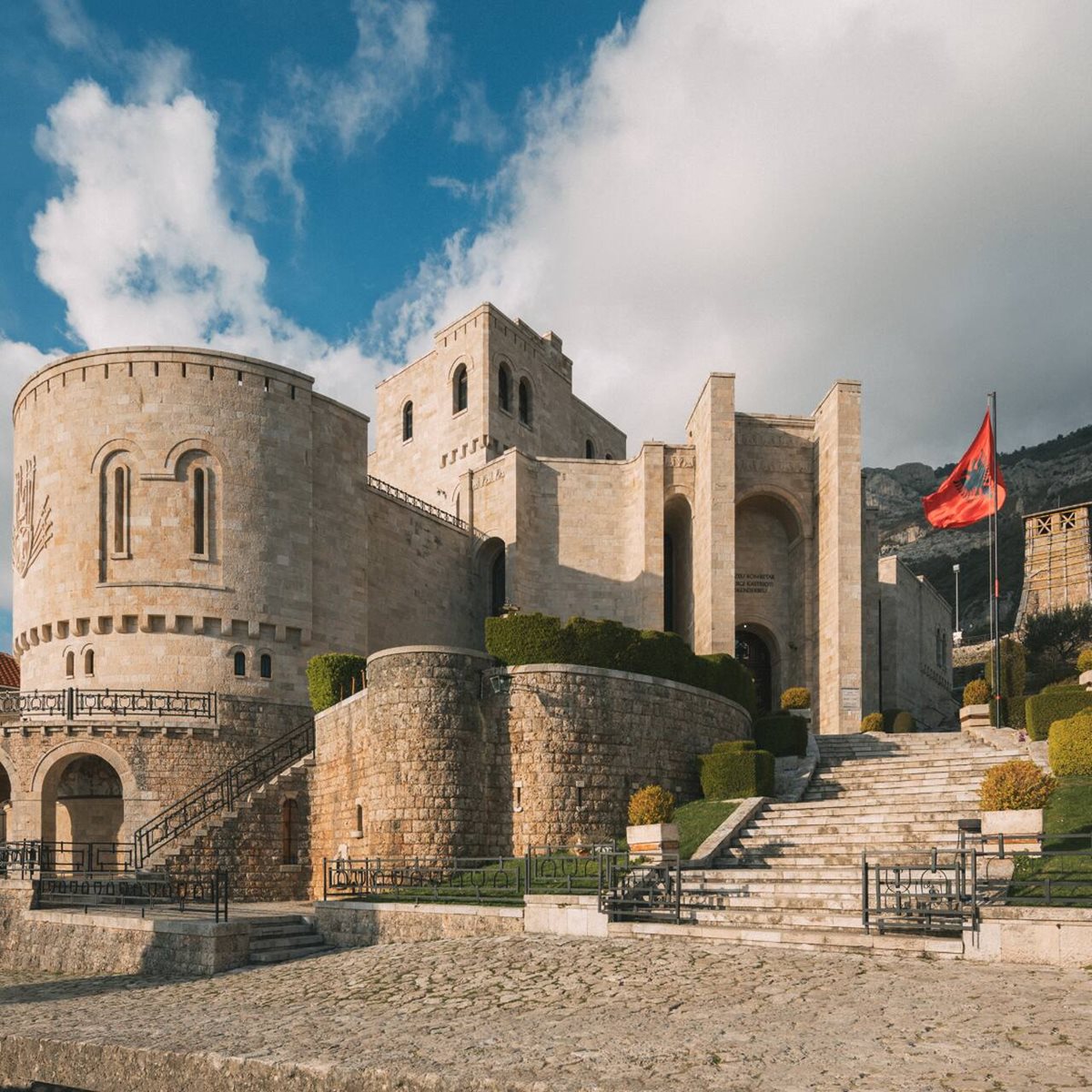 Zamek w Kruji, Albania