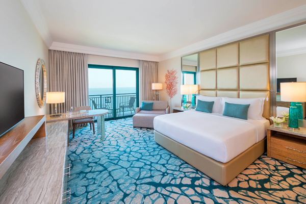oceanqueenroom-bedonright.jpg