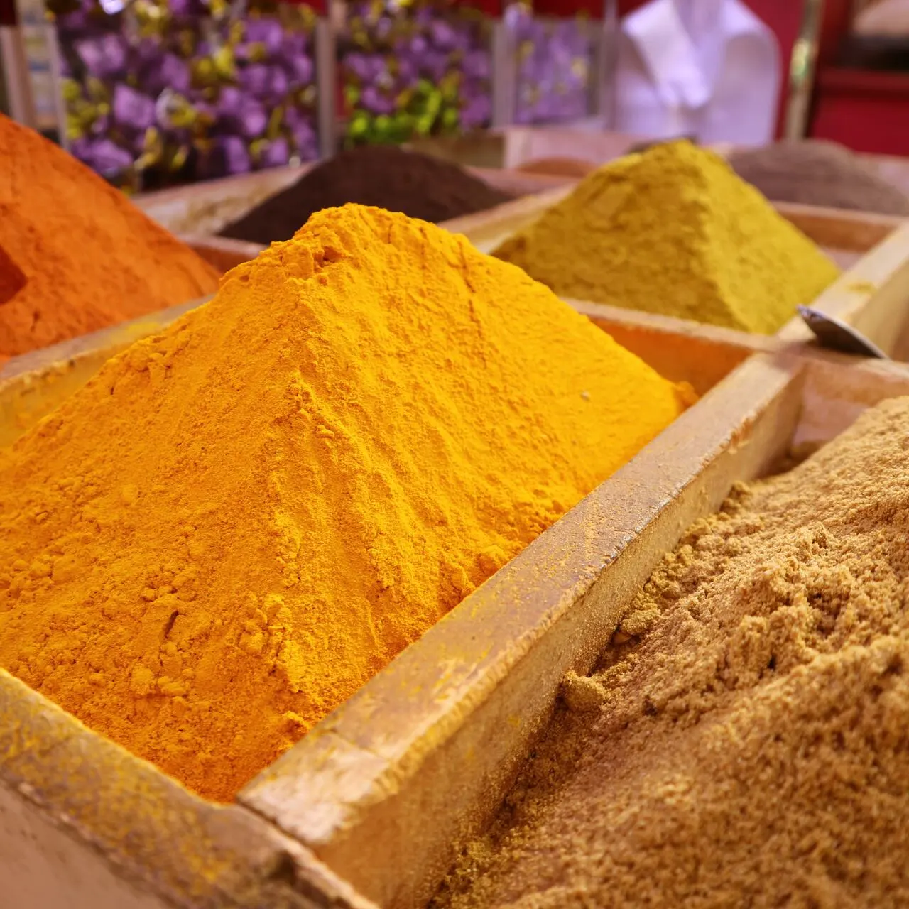 Przyprawy na targu (souk) w Bahrajnie