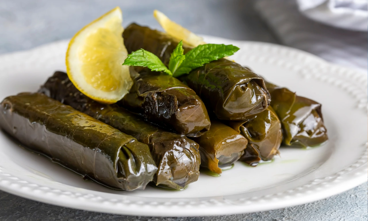 Dolmades Dolmades