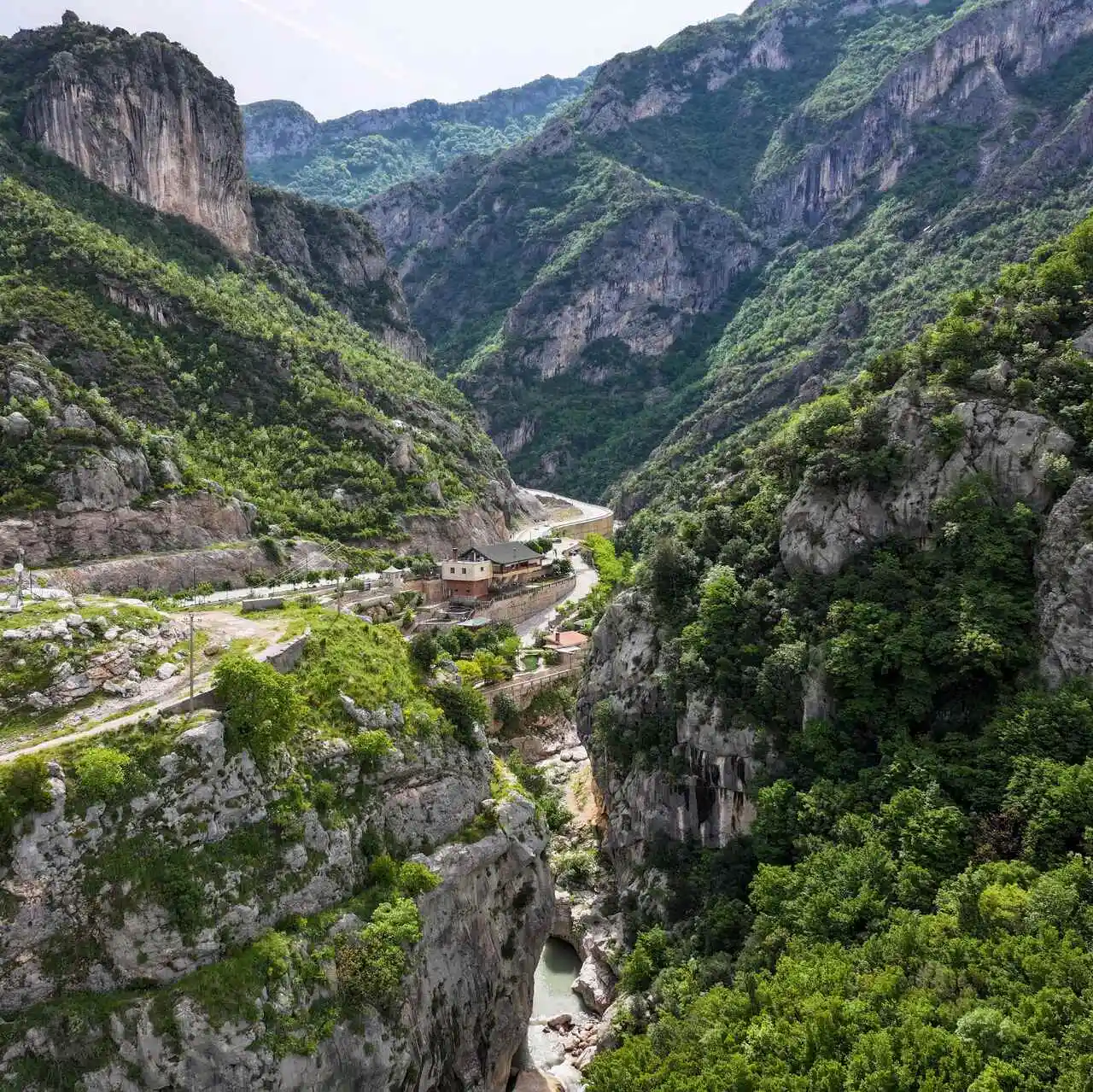 Rafting Czarnym Drinem, Albania