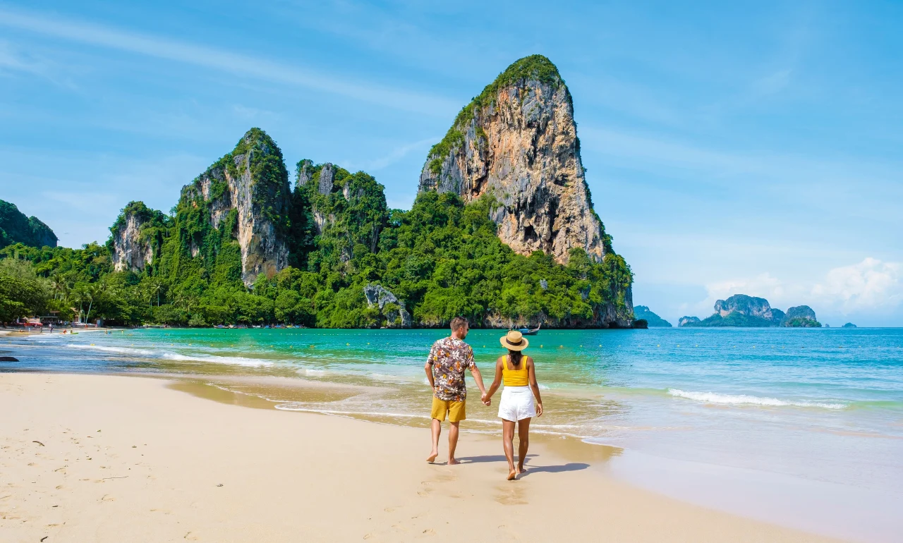 Egzotyka latem 2026. Gdzie na egzotyczne wakacje w czerwcu, lipcu i sierpniu?