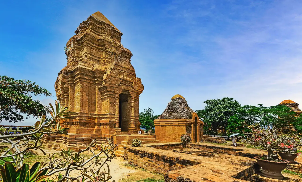 Wieża Cham w Phan Thiet