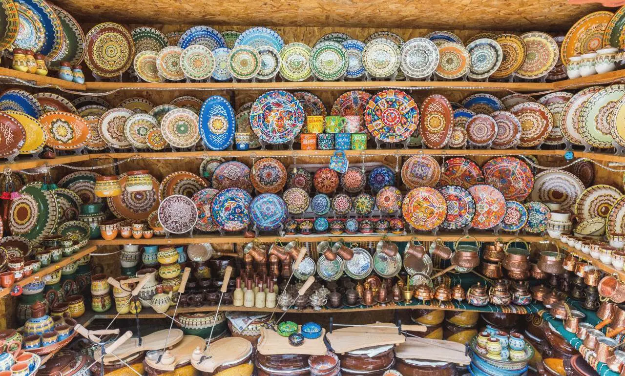 Wyroby ceramiczne w bułgarskim sklepie