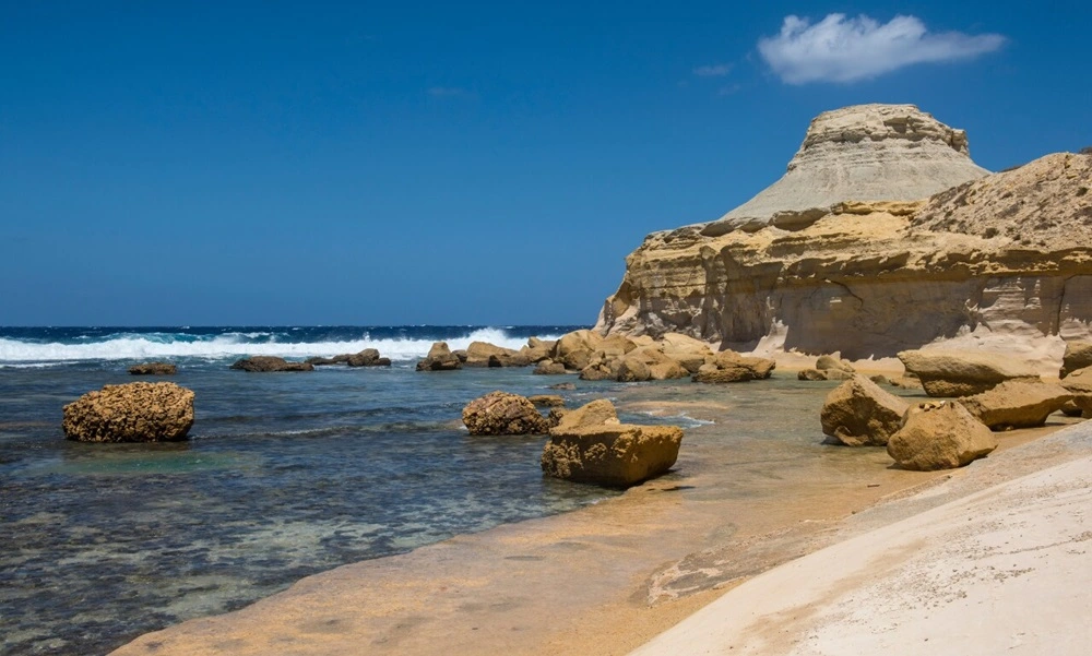 Xwejni Bay, Malta