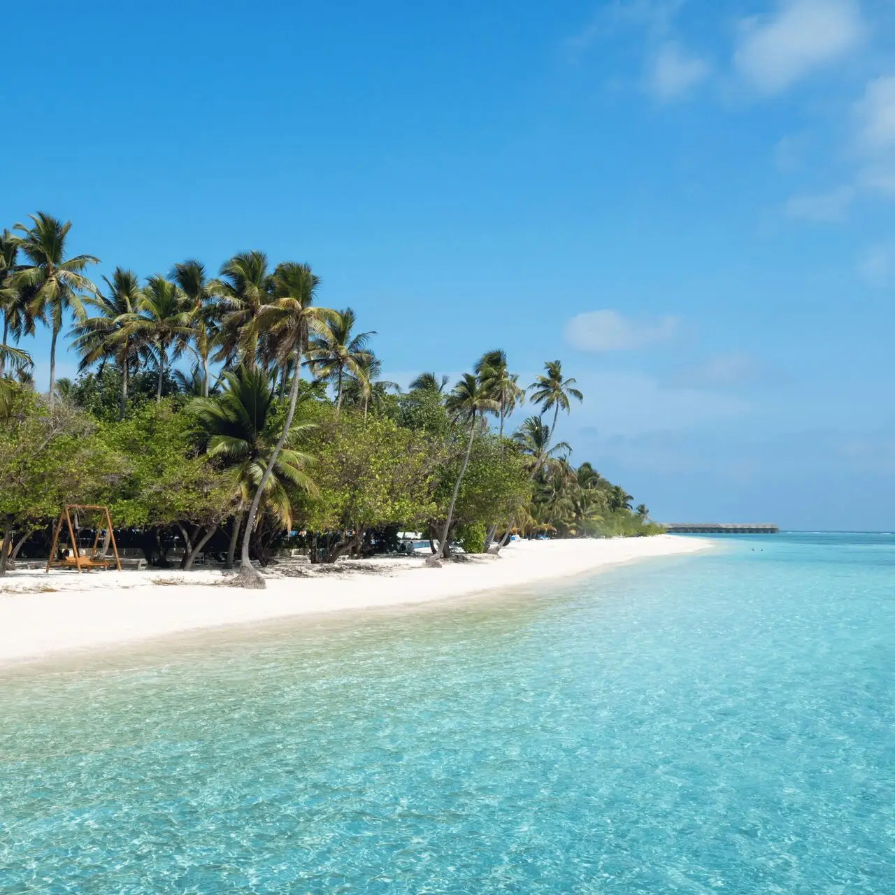 Plaża na wyspie Meeru, Malediwy