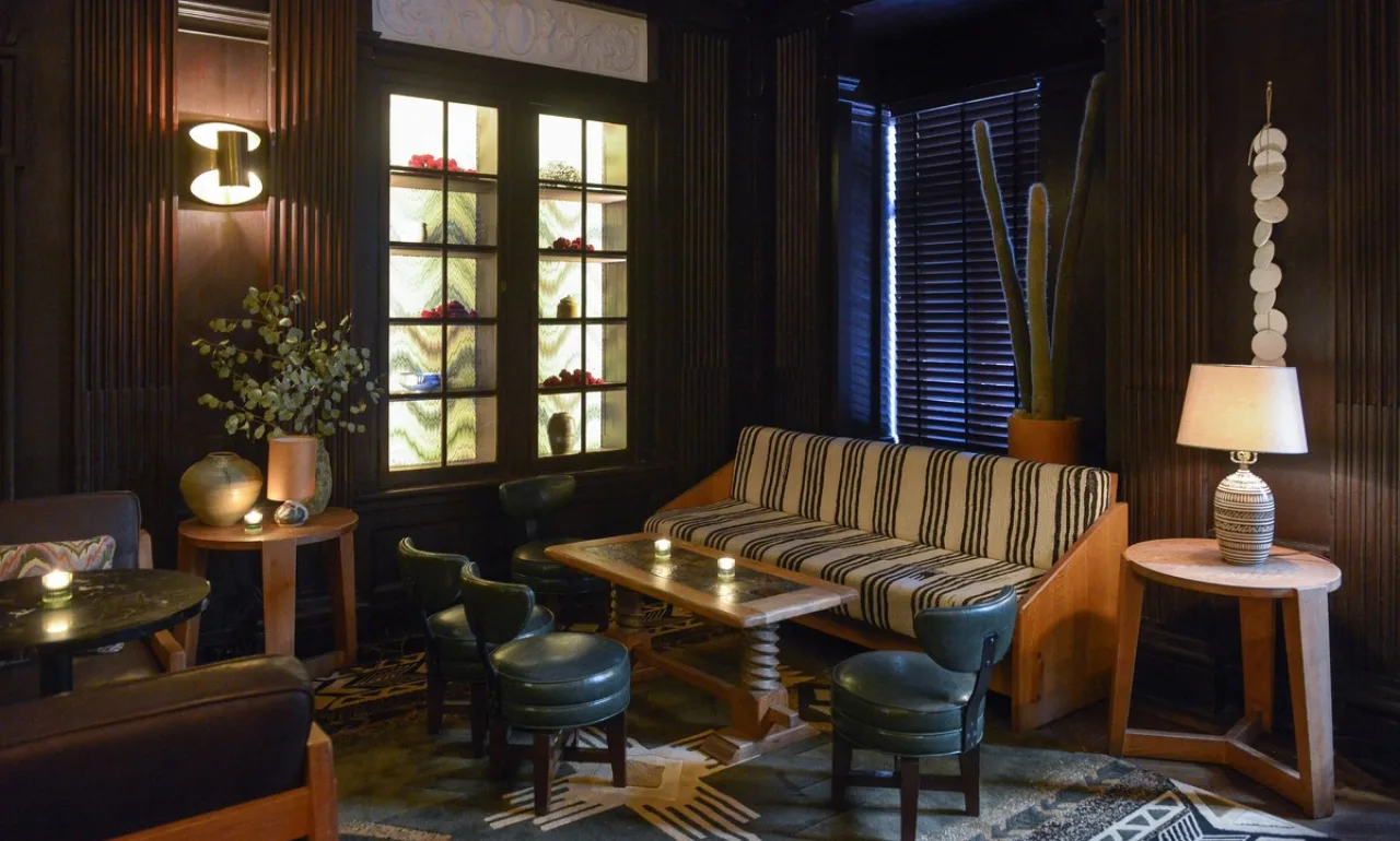 Części wspólne w hotelu Pokój w hotelu Bar w hotelu Freehand New York 