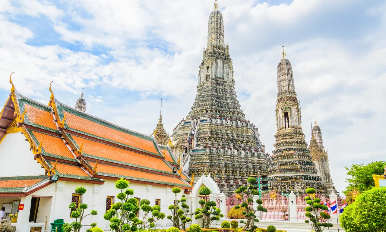 Świątynia Wat Arun w Bangkoku
