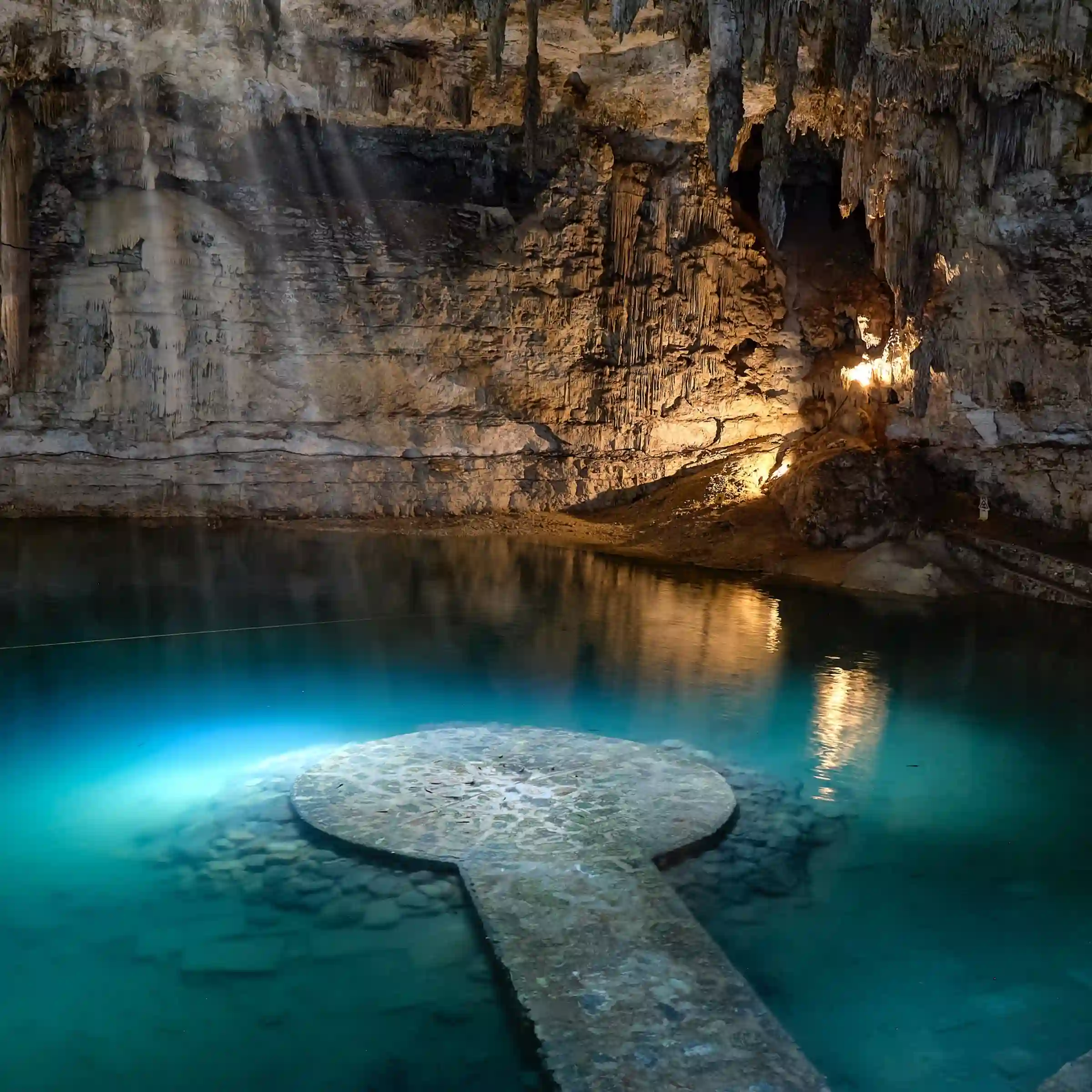 Cenote Suytun