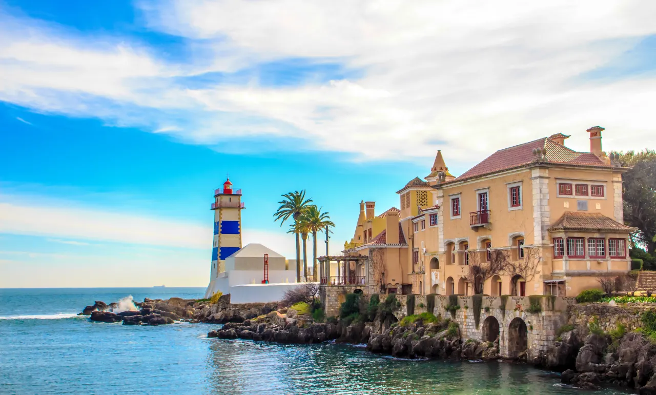 Latarnia morska Farol de Santa Maria, Cascais