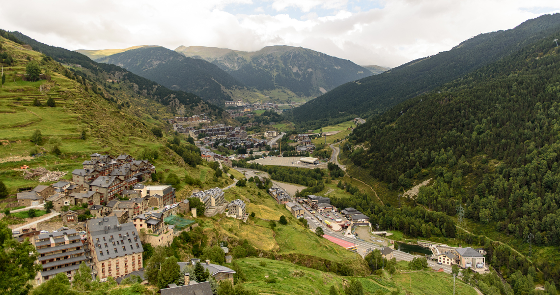 Andorra la Vella &ndash; stolica Andory. Co to za miasto? Zwiedzanie i atrakcje