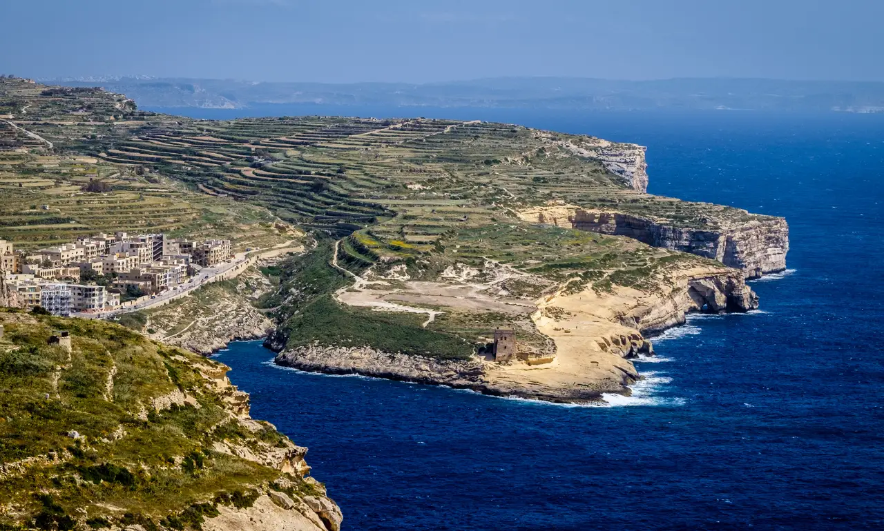 Xlendi Bay