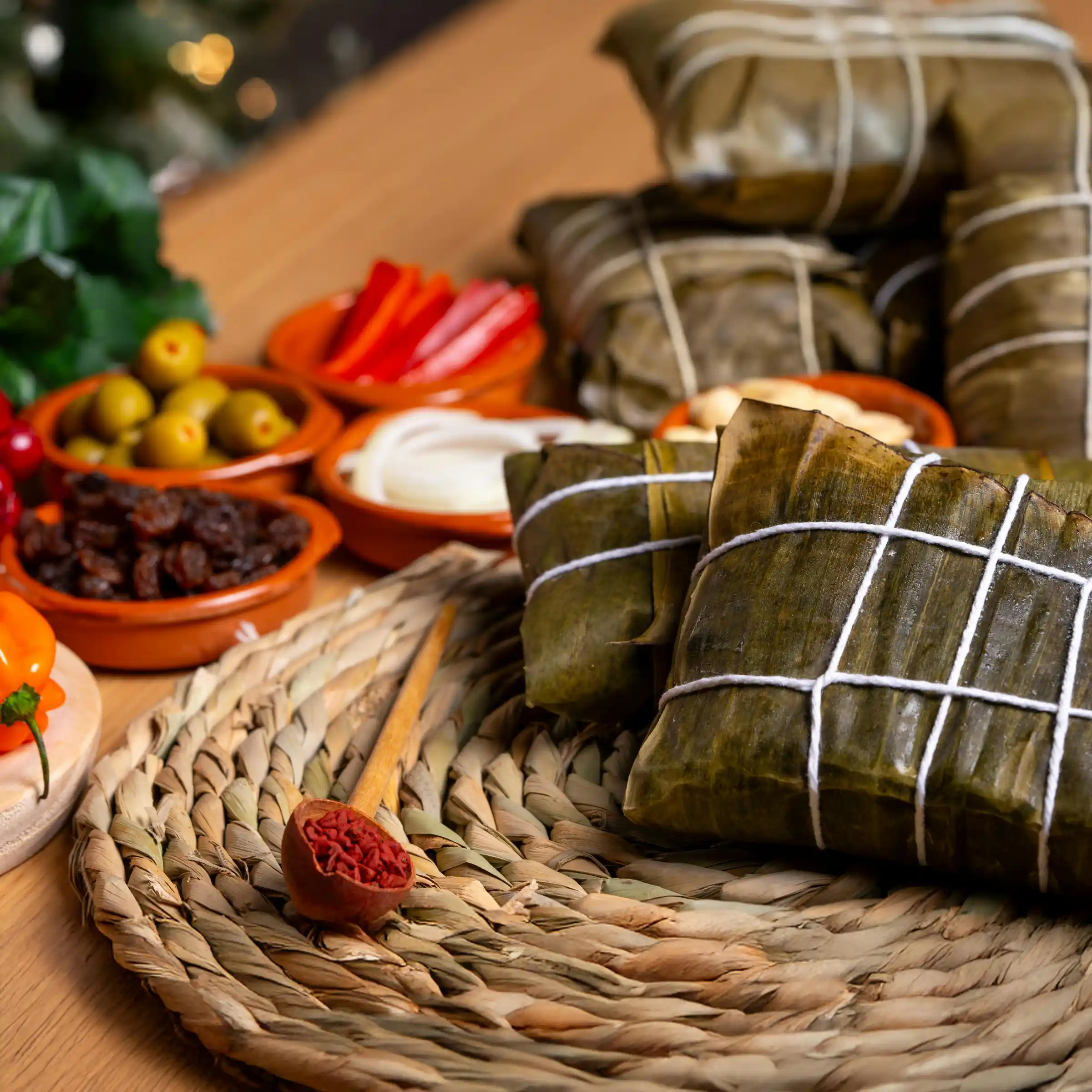 Tamales w liściach bananowca