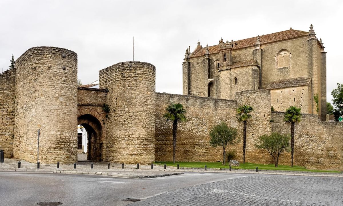 Puerta de Almocabar, Ronda