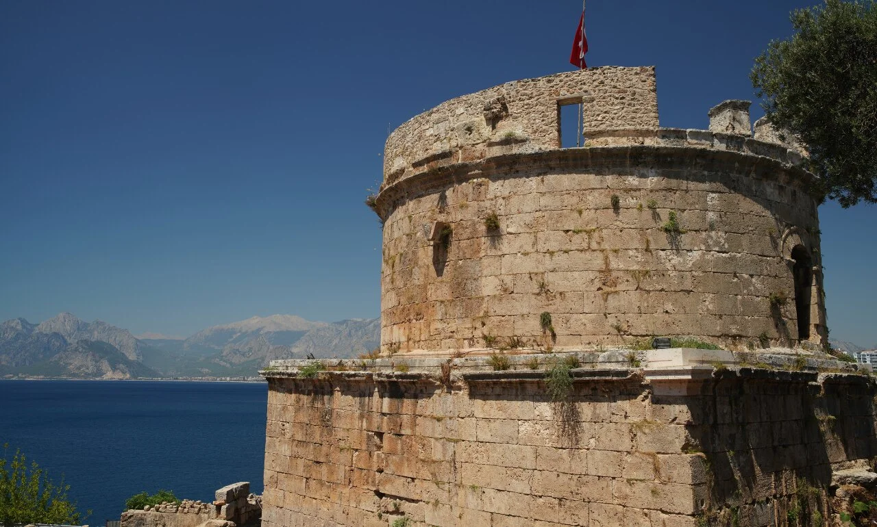 Hıdırlık Kulesi, Antalya
