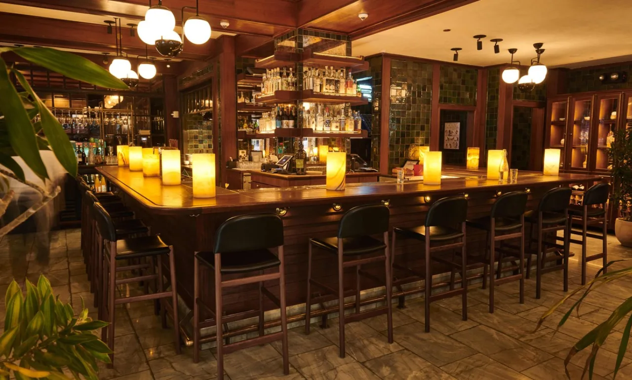 Bar w hotelu Freehand New York 